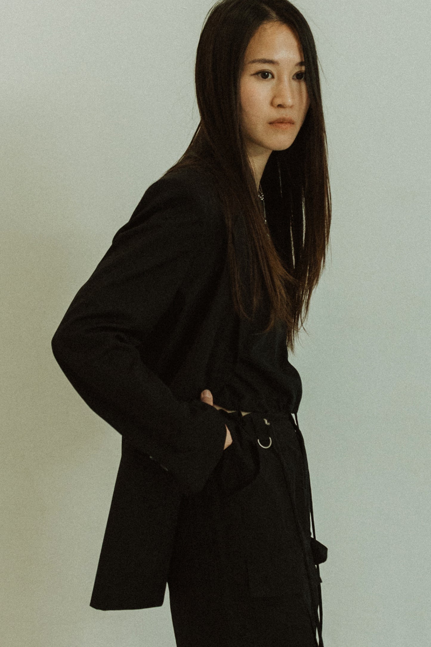 MODERN BLAZER